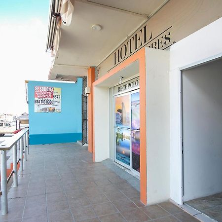 Oyo Hotel Plaza Las Torres, Cabo San Lucas Luaran gambar