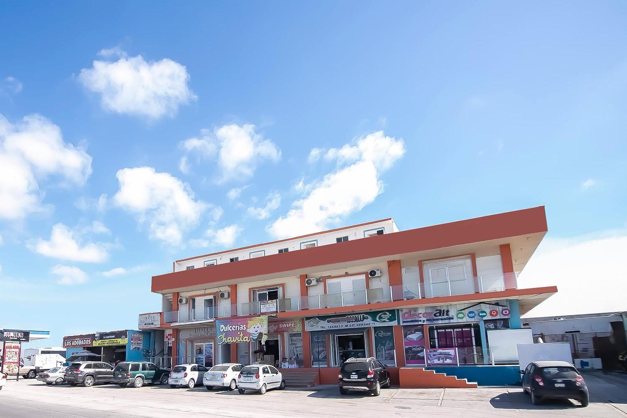 Oyo Hotel Plaza Las Torres, Cabo San Lucas Luaran gambar